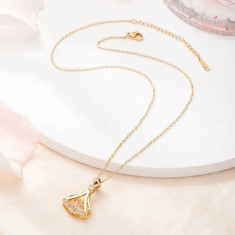 Rhinestone Pendant Necklace